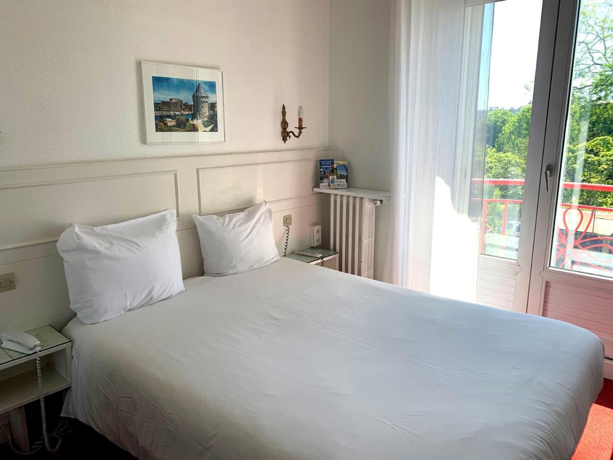 Abalys Hotel Брест Экстерьер фото