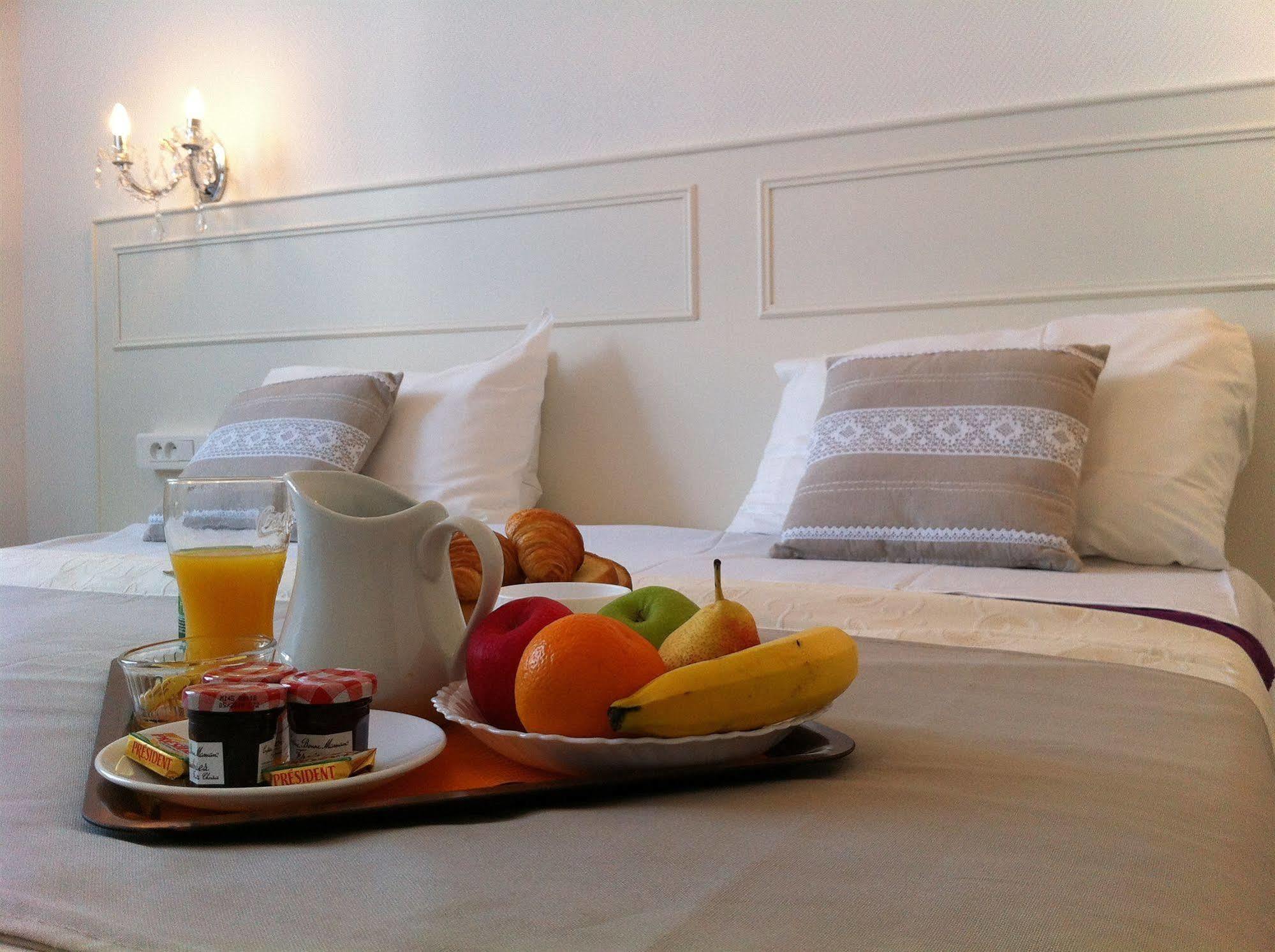 Abalys Hotel Брест Экстерьер фото